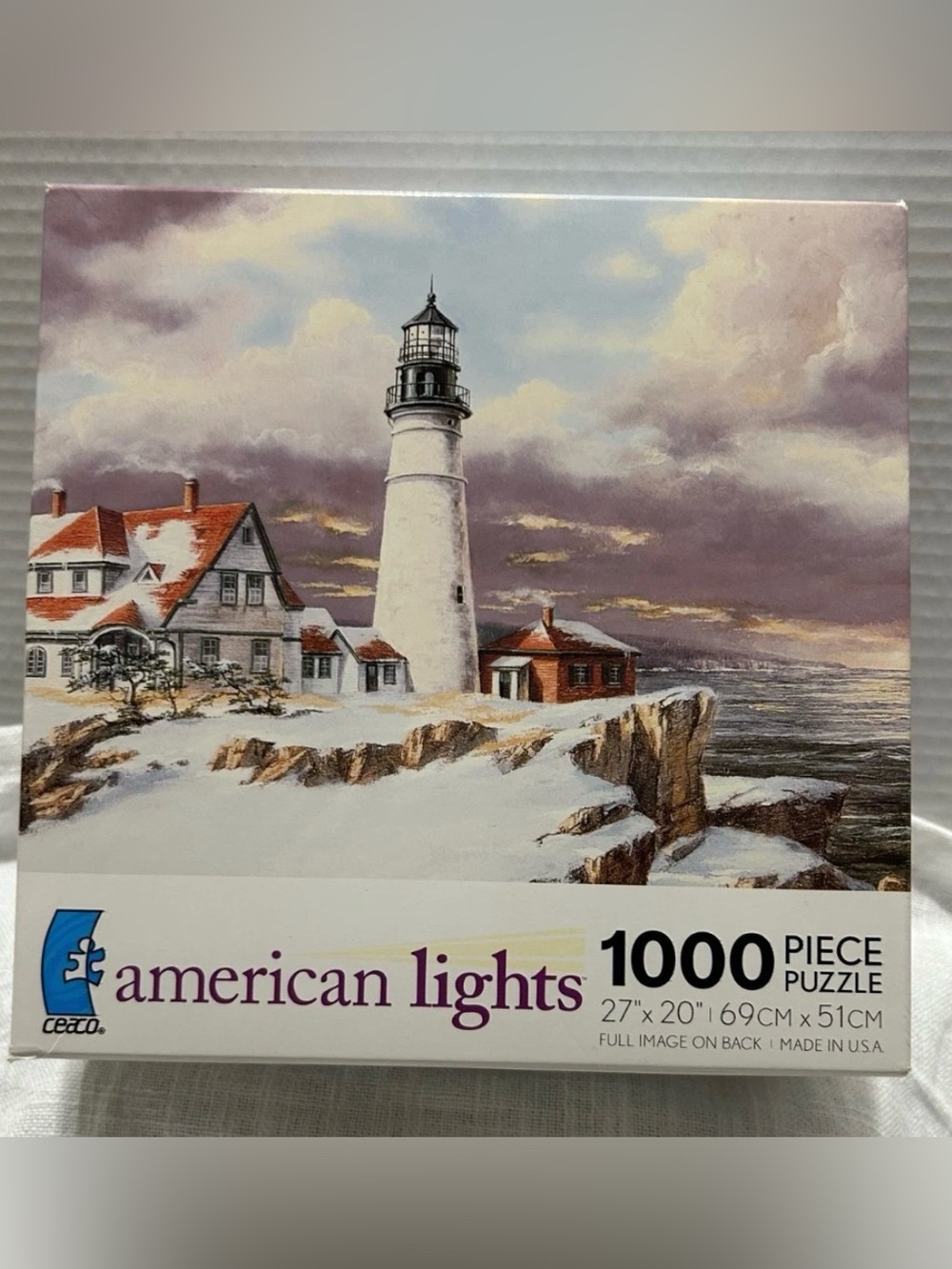American Lights Lighthouse 1000-Piece Puzzle - White & Red
